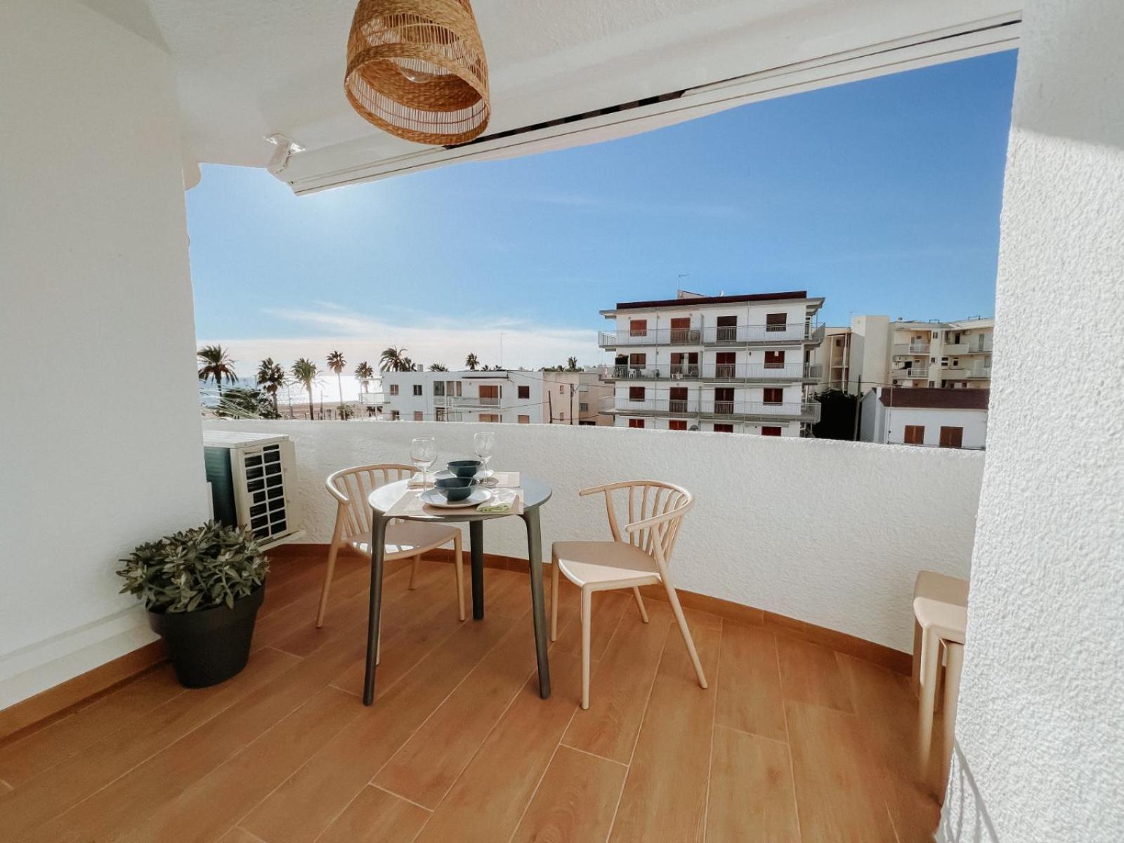 Apartament Femina Blue Cambrils Zewnętrze zdjęcie
