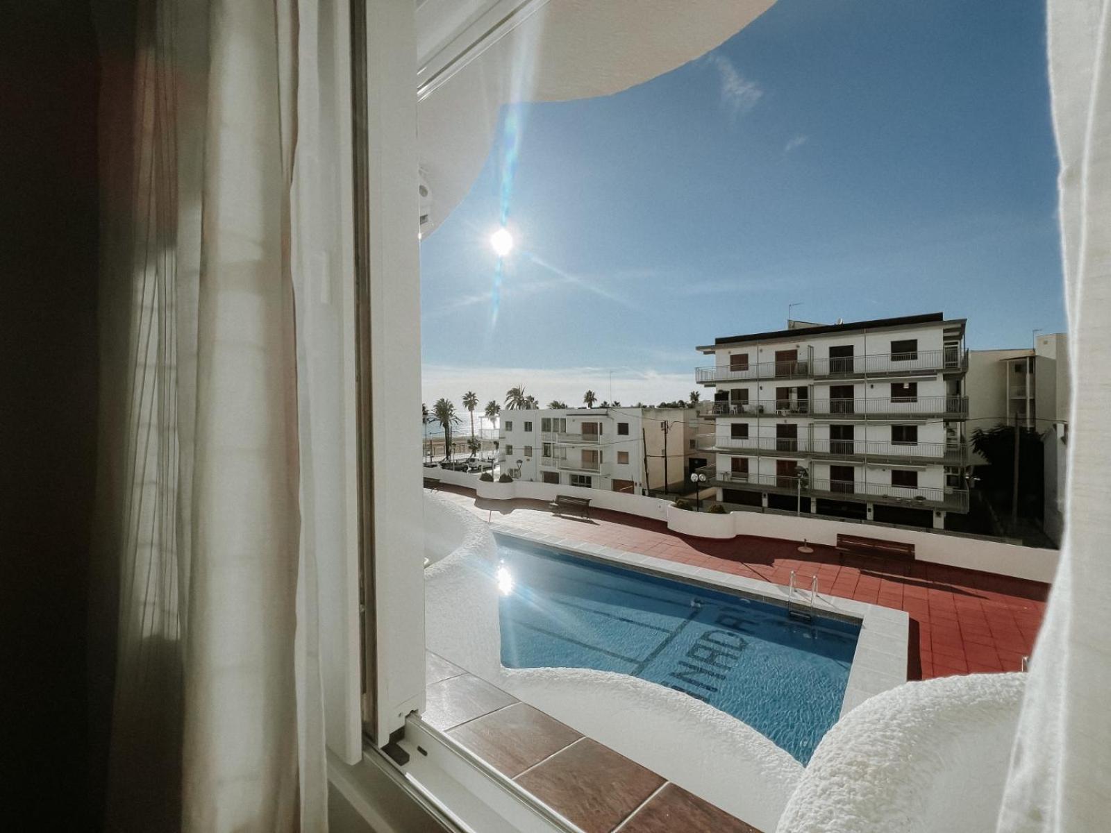 Apartament Femina Blue Cambrils Zewnętrze zdjęcie